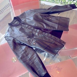 GUESS Jeans Womens M Faux Leather Jacket Black Fitted Moto Bomber Pleather EUC